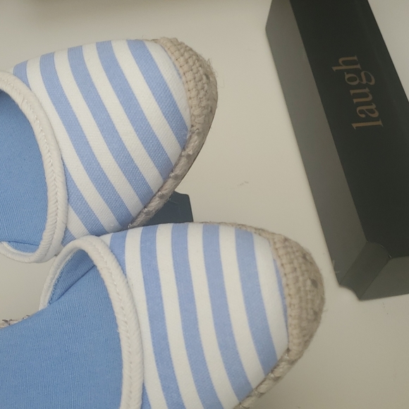 Crown & Ivy Nautical Blue White Stripe Espadrille Wedge - Picture 11 of 11